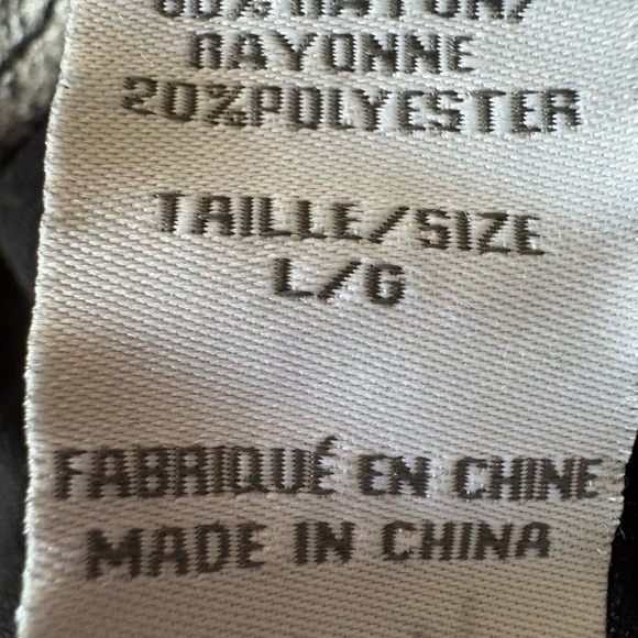 Black and Beige Argyle Cardigan - Picture 3 of 4